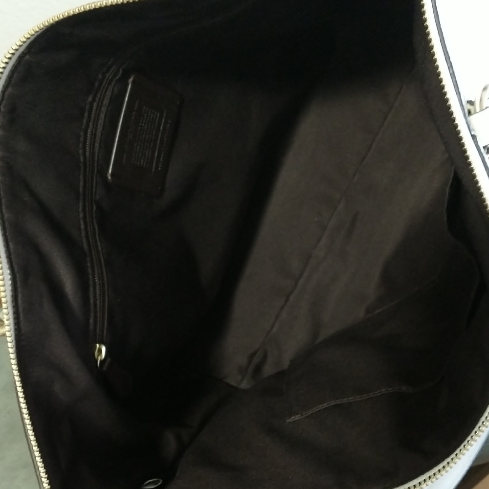 Coach White Leather Tote with Gold Hardware - Picture 4 of 5